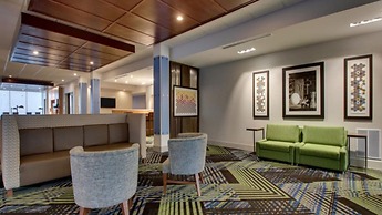 Holiday Inn Express Hotel & Suites Mount Pleasant by IHG
