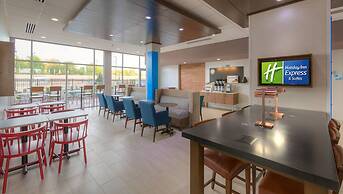 Holiday Inn Express Hotel & Suites Mount Pleasant by IHG