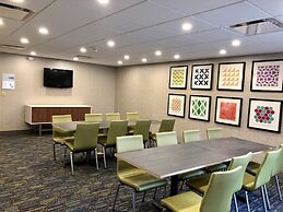 Holiday Inn Express Hotel & Suites Great Barrington by IHG