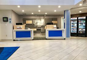 Holiday Inn Express Hotel & Suites Great Barrington by IHG