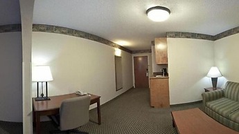 Holiday Inn Express & Suites Forest by IHG