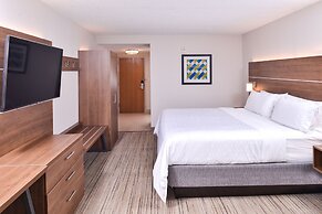 Holiday Inn Express Hotel & Suites Tampa-Anderson Rd/Veteran by IHG