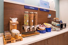 Holiday Inn Express Hotel & Suites Tampa-Anderson Rd/Veteran by IHG