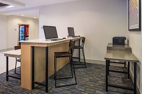 Holiday Inn Express Hotel & Suites Tampa-Anderson Rd/Veteran by IHG