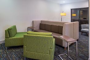 Holiday Inn Express Hotel & Suites Tampa-Anderson Rd/Veteran by IHG