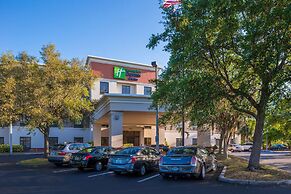 Holiday Inn Express Hotel & Suites Tampa-Anderson Rd/Veteran by IHG
