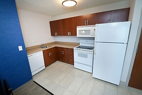 Holiday Inn Express Hotel & Suites Grand Forks by IHG