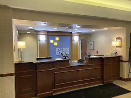 Holiday Inn Express Hotel & Suites Grand Forks by IHG