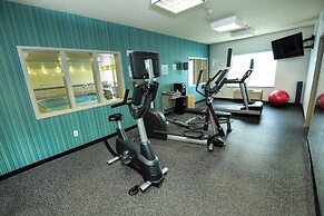 Holiday Inn Express Hotel & Suites Grand Forks by IHG