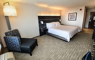 Holiday Inn Express Hotel & Suites Grand Forks by IHG