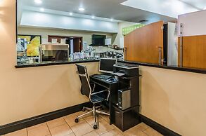 Holiday Inn Express & Suites Vinita by IHG