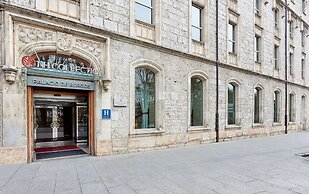 NH Collection Palacio de Burgos