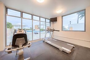 Oaks The Entrance Waterfront Suites