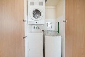 Oaks The Entrance Waterfront Suites