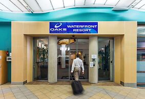 Oaks The Entrance Waterfront Suites