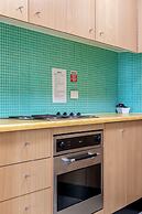 Oaks The Entrance Waterfront Suites