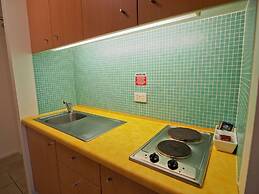 Oaks The Entrance Waterfront Suites