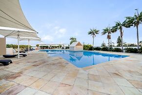 Oaks The Entrance Waterfront Suites