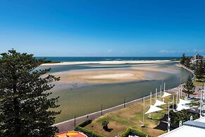 Oaks The Entrance Waterfront Suites