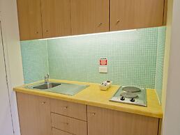 Oaks The Entrance Waterfront Suites