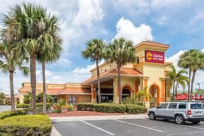 Clarion Inn & Suites Kissimmee-Lake Buena Vista South