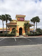 Clarion Inn & Suites Kissimmee-Lake Buena Vista South