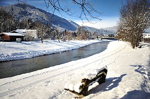 Landhotel Böld and Restaurant Uhrmacher Oberammergau