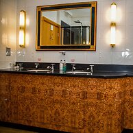 Little Haven Hotel On The Beach