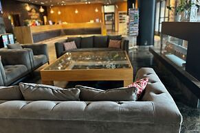 Santa's Hotel Santa Claus