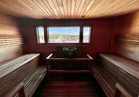 Santa's Hotel Santa Claus