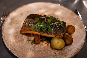 Santa's Hotel Santa Claus