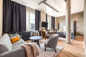 Santa's Hotel Santa Claus