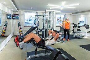 Airport Hotel Okecie