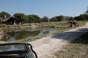 Tau Game Lodge