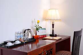 Century Riverside Hotel Hue