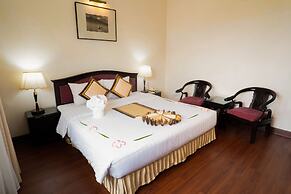 Century Riverside Hotel Hue