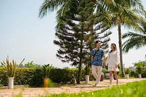 Century Riverside Hotel Hue