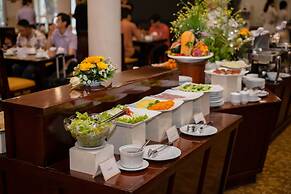 Century Riverside Hotel Hue