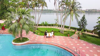 Century Riverside Hotel Hue