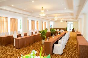 Century Riverside Hotel Hue