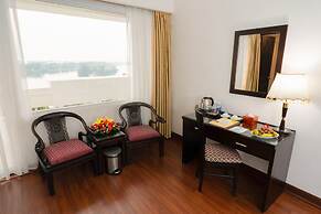 Century Riverside Hotel Hue