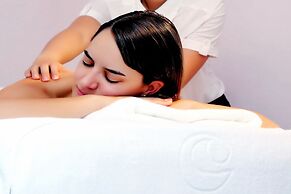 Century Riverside Hotel Hue