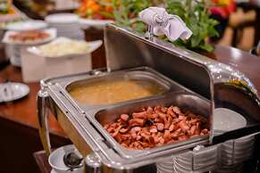 Century Riverside Hotel Hue