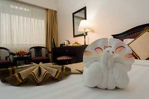 Century Riverside Hotel Hue