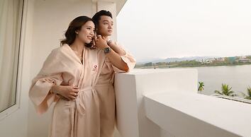 Century Riverside Hotel Hue