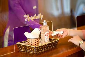 Century Riverside Hotel Hue