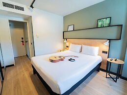 Ibis Guimaraes