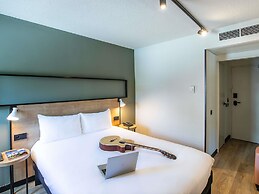 Ibis Guimaraes
