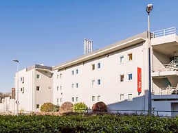 Ibis Guimaraes