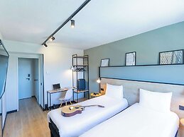 Ibis Guimaraes
